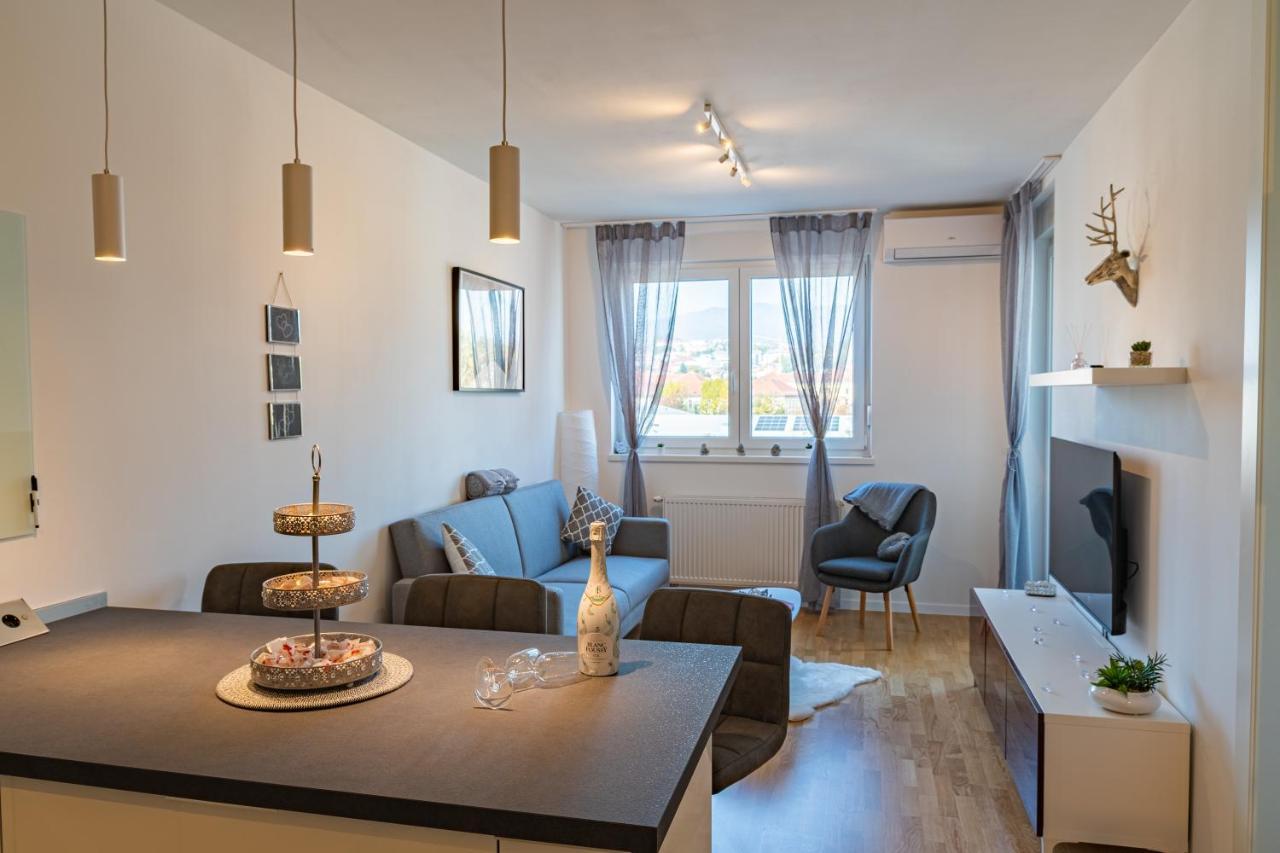 Apartamento Flexible Selfcheckins 25 - Zagreb - Garage - Loggia - New - Luxury Exterior foto