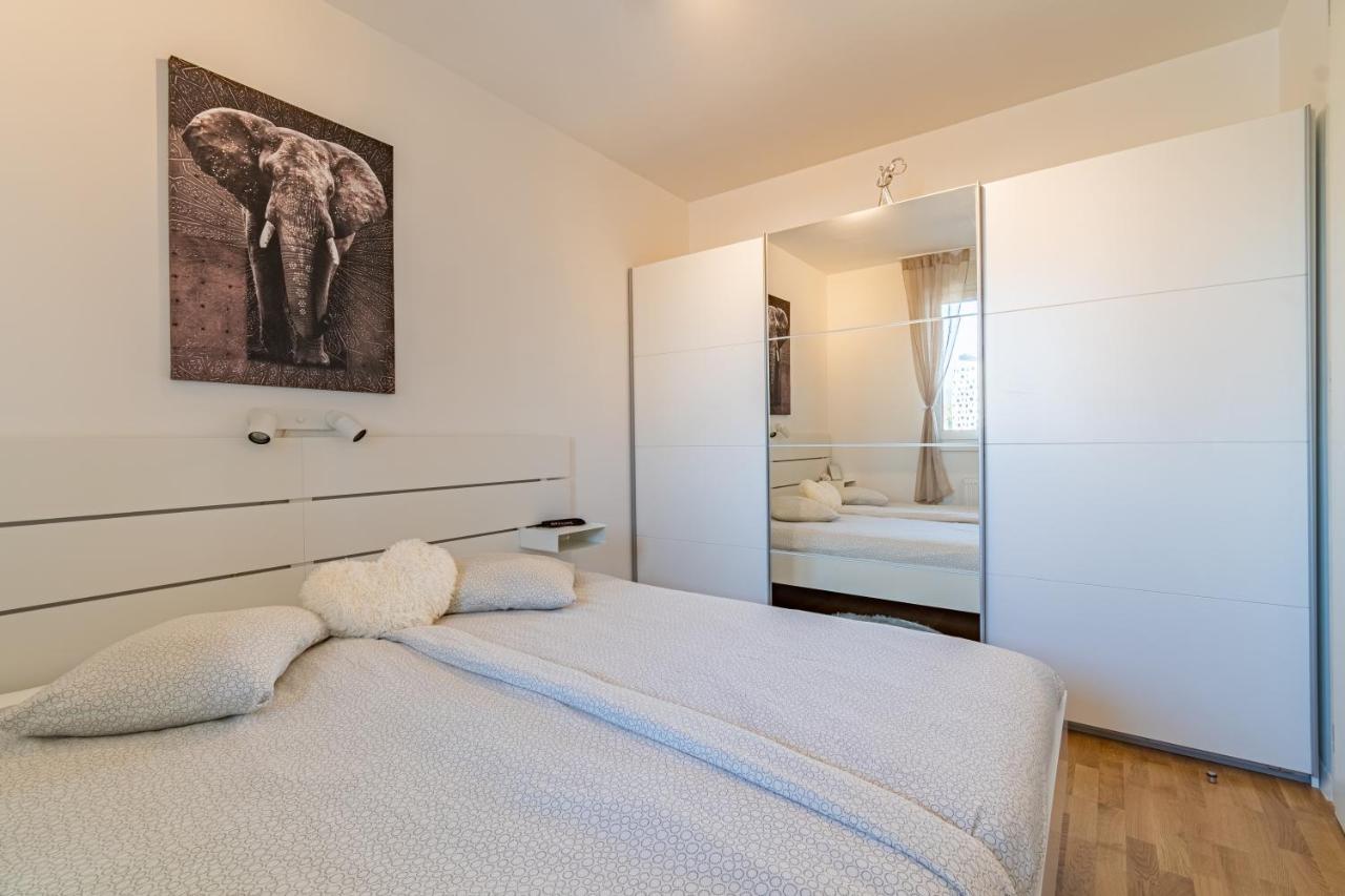 Apartamento Flexible Selfcheckins 25 - Zagreb - Garage - Loggia - New - Luxury Exterior foto
